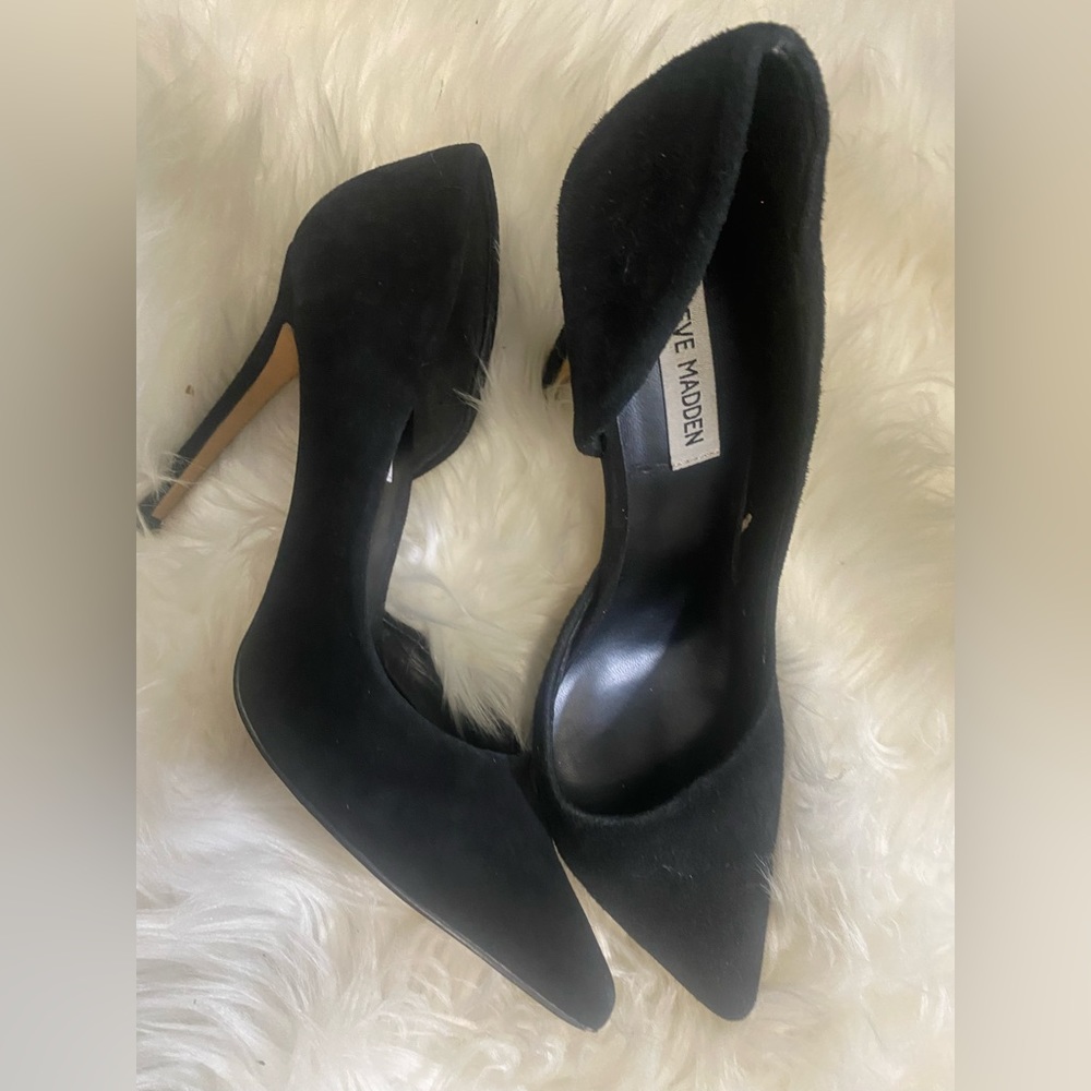 Steve Madden Suede Black Heels